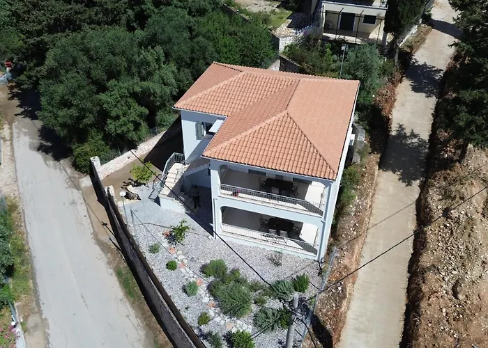 Sissy Villas 1 Poros  photo