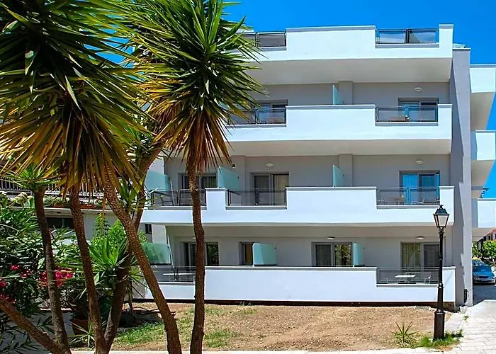 Smile Inn Lefkada City photo
