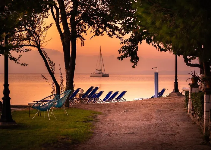 foto di Flisvos Seaside Apartments Lygia 